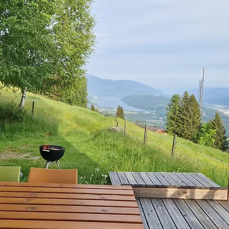 Karlbauer Huette Holiday home Lendorf